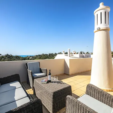 Townhouse At Vale De Milho Golf Holiday home